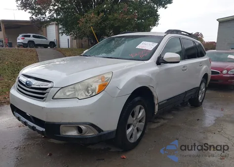 2010 Subaru Outback 2.5I Premium из США, поврежденный, VIN 4S4BRCCC8A3353426